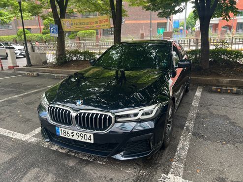 BMW 5-Series 520i M Sport — пробег 19 200 км — фото 3 из 5