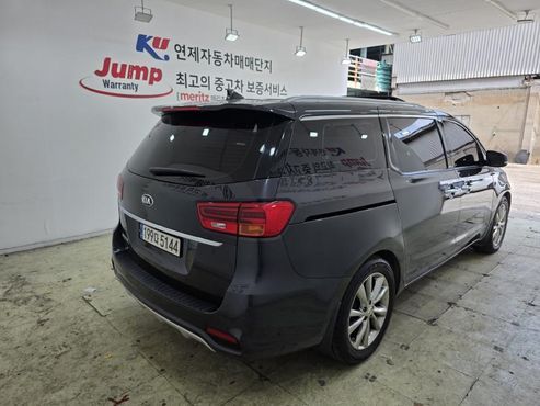 Kia Carnival 9-Seater Noblesse Special — пробег 131 389 км — фото 5 из 5