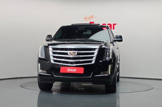 Cadillac Escalade 6.2 4th — пробег 80 880 км — фото 3 из 5