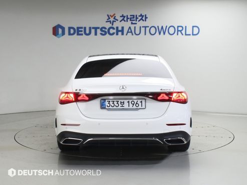 Mercedes-Benz E-Class E300 4MATIC AMG Line — пробег 17 293 км — фото 4 из 5