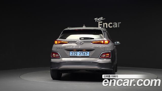 Hyundai Kona из Кореи Encar