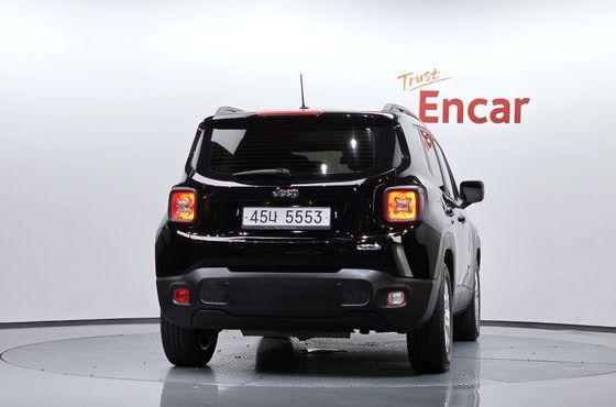 Jeep Renegade 2.4 Longitude — пробег 59 992 км — фото 4 из 5