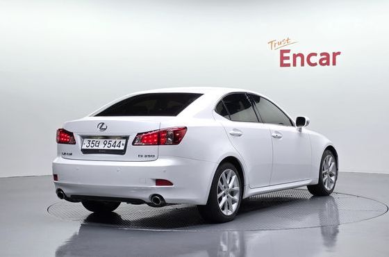 Lexus IS Premium XE20 — пробег 86 851 км — фото 2 из 5