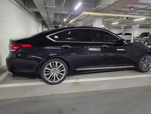 Hyundai Genesis G330 Premium AWD — пробег 220 000 км — фото 1 из 5