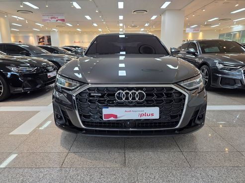 Audi A8 55 TFSI Quattro Premium LWB — пробег 1 287 км — фото 2 из 5