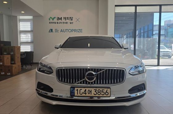 Volvo S90 B5 Ultimate Bright — пробег 64 872 км — фото 3 из 5