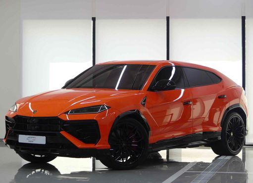 Lamborghini Urus 4.0 V8 SE — пробег 37 км — фото 1 из 5