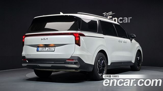 Kia Carnival из Кореи Encar