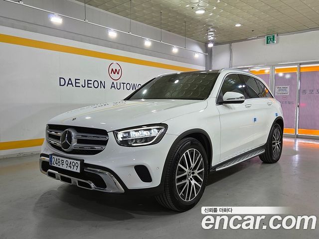 Mercedes-Benz GLC-Class GLC220 d 4MATIC — пробег 48 606 км — фото 1 из 5
