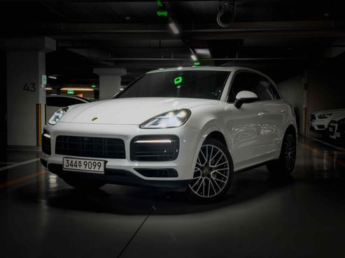 Porsche Cayenne 3.0 — пробег 115 000 км — фото 1 из 5