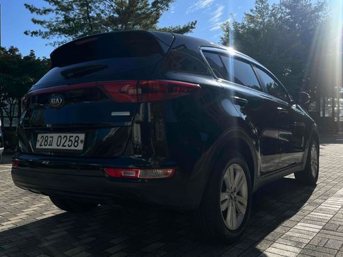 Kia Sportage Diesel 1.7 2WD Trendy — пробег 130 000 км — фото 4 из 5