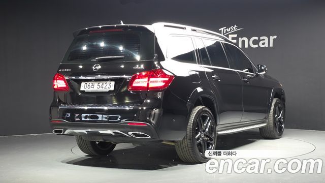Mercedes-Benz GLS-Class GLS350 d 4MATIC — пробег 158 162 км — фото 2 из 5