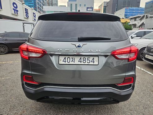 Ssangyong Rexton Diesel 2.2 4WD Majesty — пробег 119 624 км — фото 4 из 5
