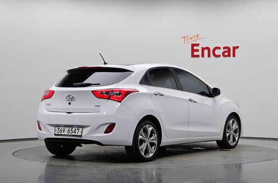 Hyundai i30 Diesel 1.6 VGT PYL — пробег 122 384 км — фото 2 из 5