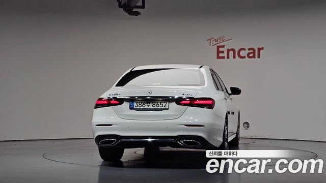 Mercedes-Benz E-Class из Кореи Encar