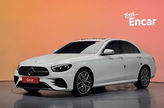 Mercedes-Benz E-Class E220d 4MATIC AMG Line — пробег 47 298 км — фото 1 из 5