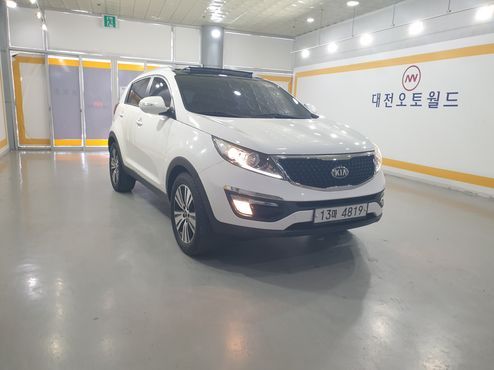 Kia Sportage Diesel 2WD Trendy — пробег 106 440 км — фото 3 из 5