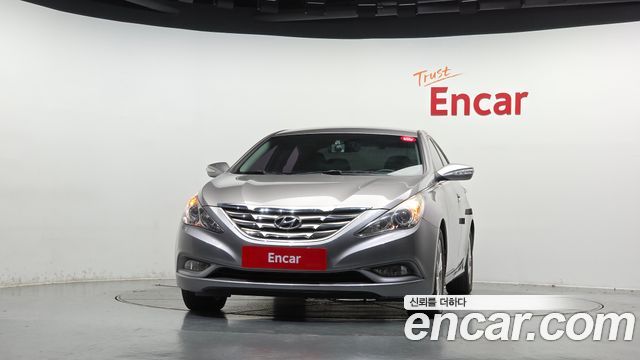 Hyundai Sonata Premier — пробег 123 977 км — фото 3 из 5