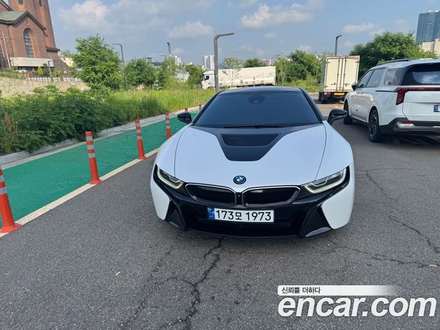 BMW i8 Coupe — пробег 151 000 км — фото 3 из 5