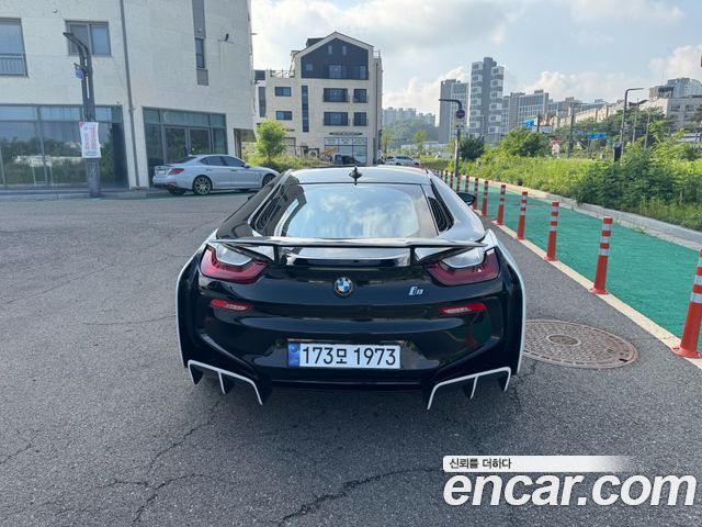 BMW i8 Coupe — пробег 151 000 км — фото 4 из 5