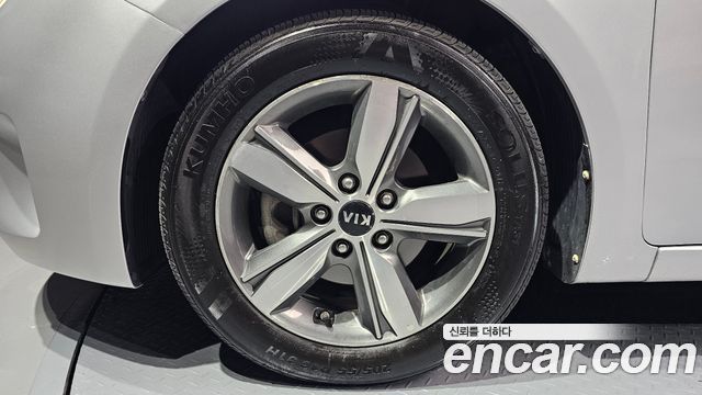 Kia K3 из Кореи Encar