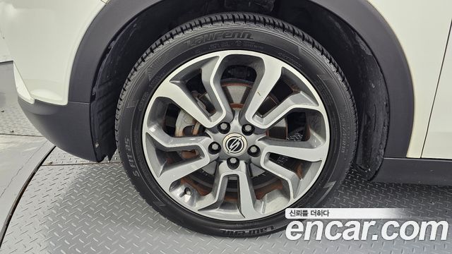 Ssangyong TIBOLI из Кореи Encar