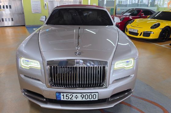 Rolls-Royce Dawn 6.6 V12 — пробег 12 600 км — фото 3 из 5