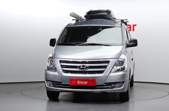 Hyundai Starex 3-Seater VAN Smart — пробег 71 683 км — фото 3 из 5
