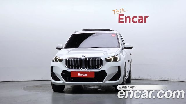 BMW X1 xDrive 20i M Sport — пробег 40 479 км — фото 3 из 5
