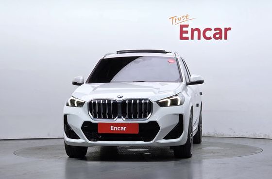 BMW X1 xDrive 20i M Sport — пробег 40 479 км — фото 3 из 5