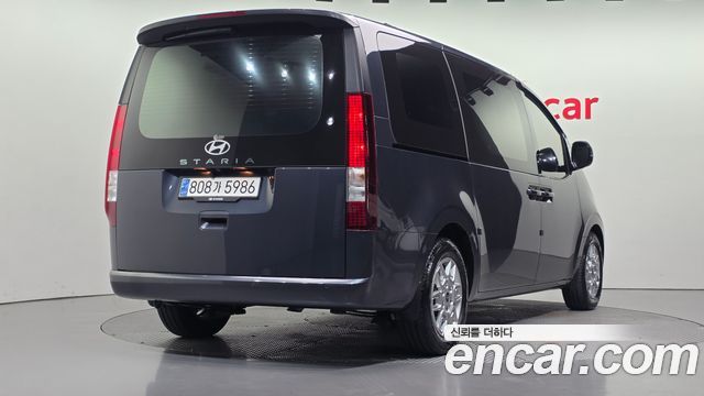 Hyundai Staria из Кореи Encar