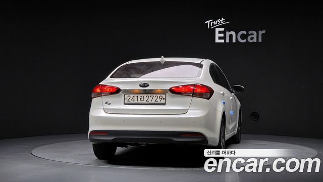 Kia K3 из Кореи Encar