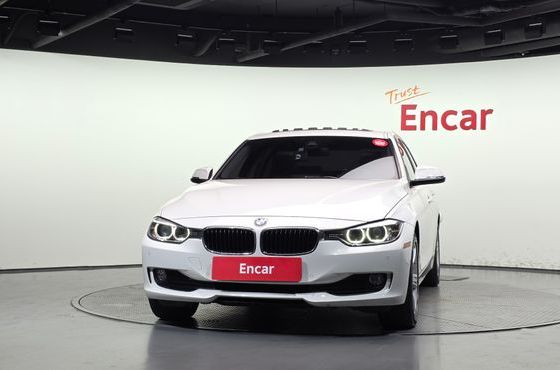 BMW 3-Series 320d — пробег 200 559 км — фото 3 из 5