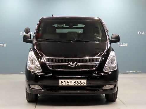 Hyundai Starex 3-Seater VAN CVX Luxury — пробег 279 604 км — фото 2 из 5