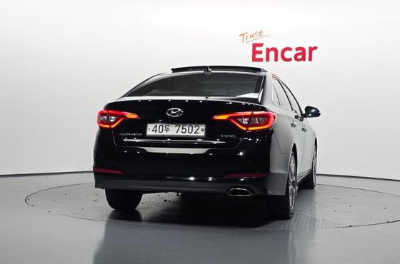 Hyundai Sonata 2.0 Smart — пробег 153 057 км — фото 4 из 5