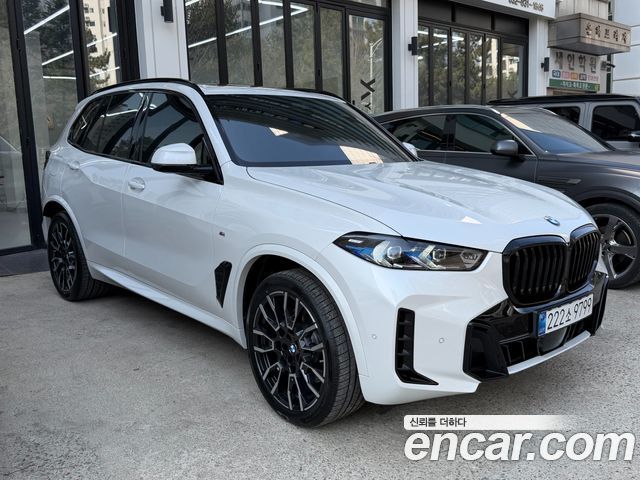 BMW X5 xDrive 40i M Sport — пробег 2 240 км — фото 2 из 5