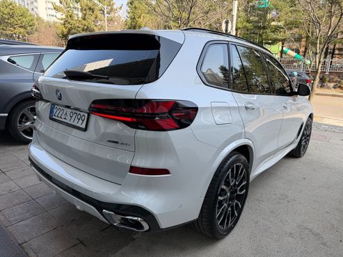 BMW X5 xDrive 40i M Sport — пробег 2 240 км — фото 5 из 5