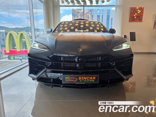 Lamborghini Urus 4.0 V8 SE — пробег 51 км — фото 1 из 5