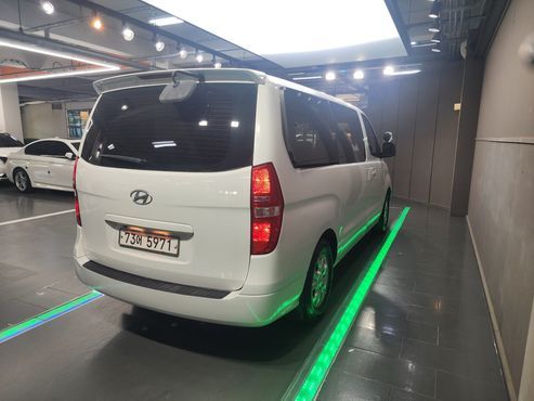 Hyundai Starex 12-Seater Wagon Smart — пробег 75 758 км — фото 5 из 5