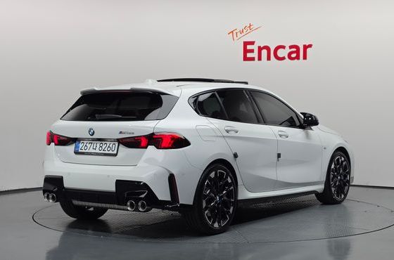 BMW 1-Series M135 xDrive — пробег 3 046 км — фото 2 из 5
