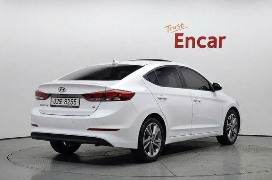 Hyundai AVANTE 1.6 GDI Value Plus — пробег 81 608 км — фото 2 из 5
