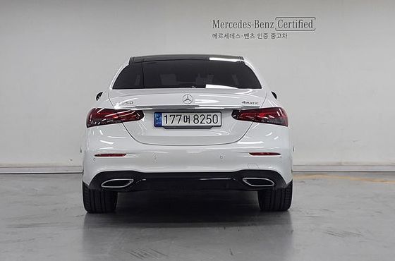 Mercedes-Benz E-Class E350 4MATIC AMG Line — пробег 32 509 км — фото 4 из 5