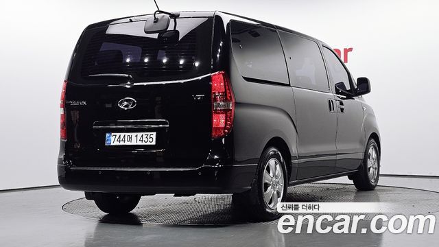 Hyundai Starex Wagon 11-Seater Smart — пробег 140 325 км — фото 2 из 5