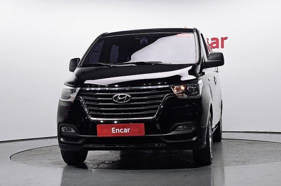 Hyundai Starex Wagon 11-Seater Smart — пробег 140 325 км — фото 3 из 5