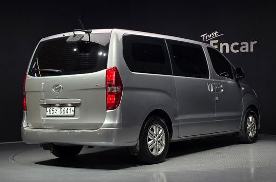 Hyundai Starex 5-Seater VAN Smart — пробег 171 513 км — фото 2 из 5