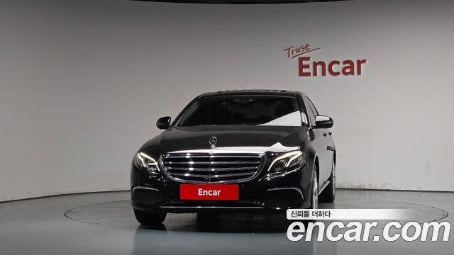 Mercedes-Benz E-Class из Кореи Encar
