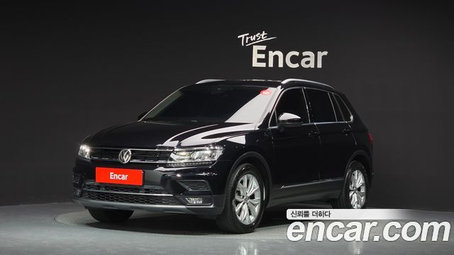 Volkswagen Tiguan 2.0 TDI Premium — пробег 124 555 км — фото 1 из 5