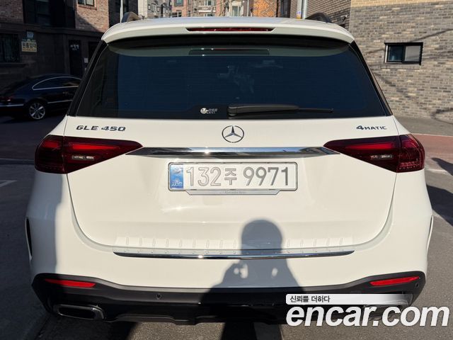Mercedes-Benz GLE-Class GLE450 4MATIC AMG Line — пробег 2 780 км — фото 4 из 5