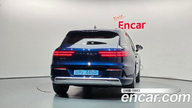 Genesis GV70 из Кореи Encar