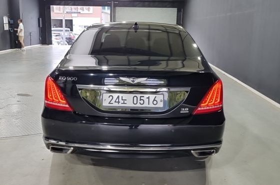 Genesis EQ900 3.8 GDI AWD Luxury — пробег 140 000 км — фото 2 из 5